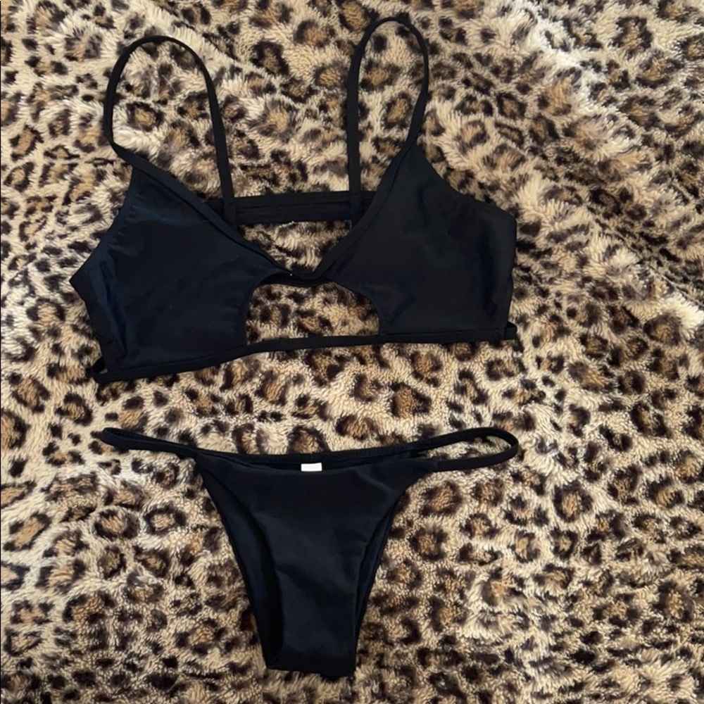SEXY black bikini